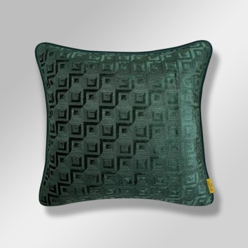 LAURA KIRLENT KILIFI