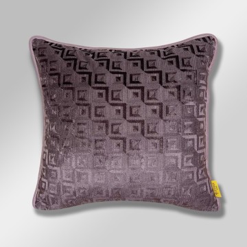 LAURA KIRLENT KILIFI