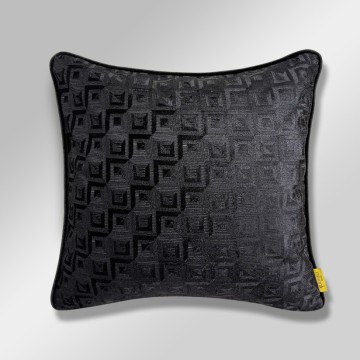 LAURA KIRLENT KILIFI