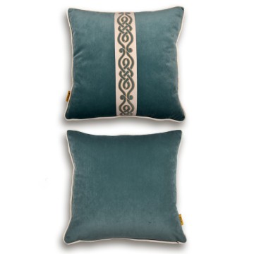 BORDÜRLÜ KIRLENT KILIFI